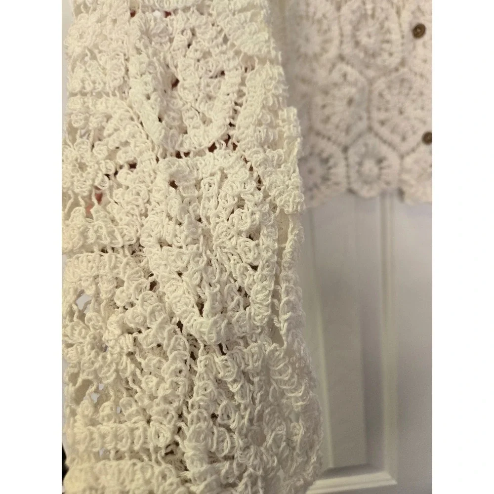 Olivaceous White Crochet Cardigan Floral Open Knit Button Front One Size Small